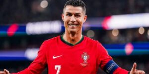 CF Là Vị Trí Nào Trên Sân F8BET? Vai Trò Và Huyền Thoại Bóng Đá